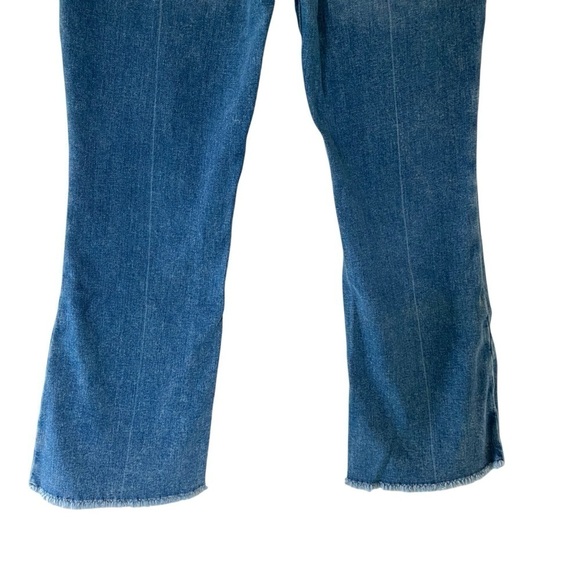 NYDJ Cropped Flare Leg High Waist Ankle Jean in Quinta wash size 6 blue raw hem - Picture 7 of 12